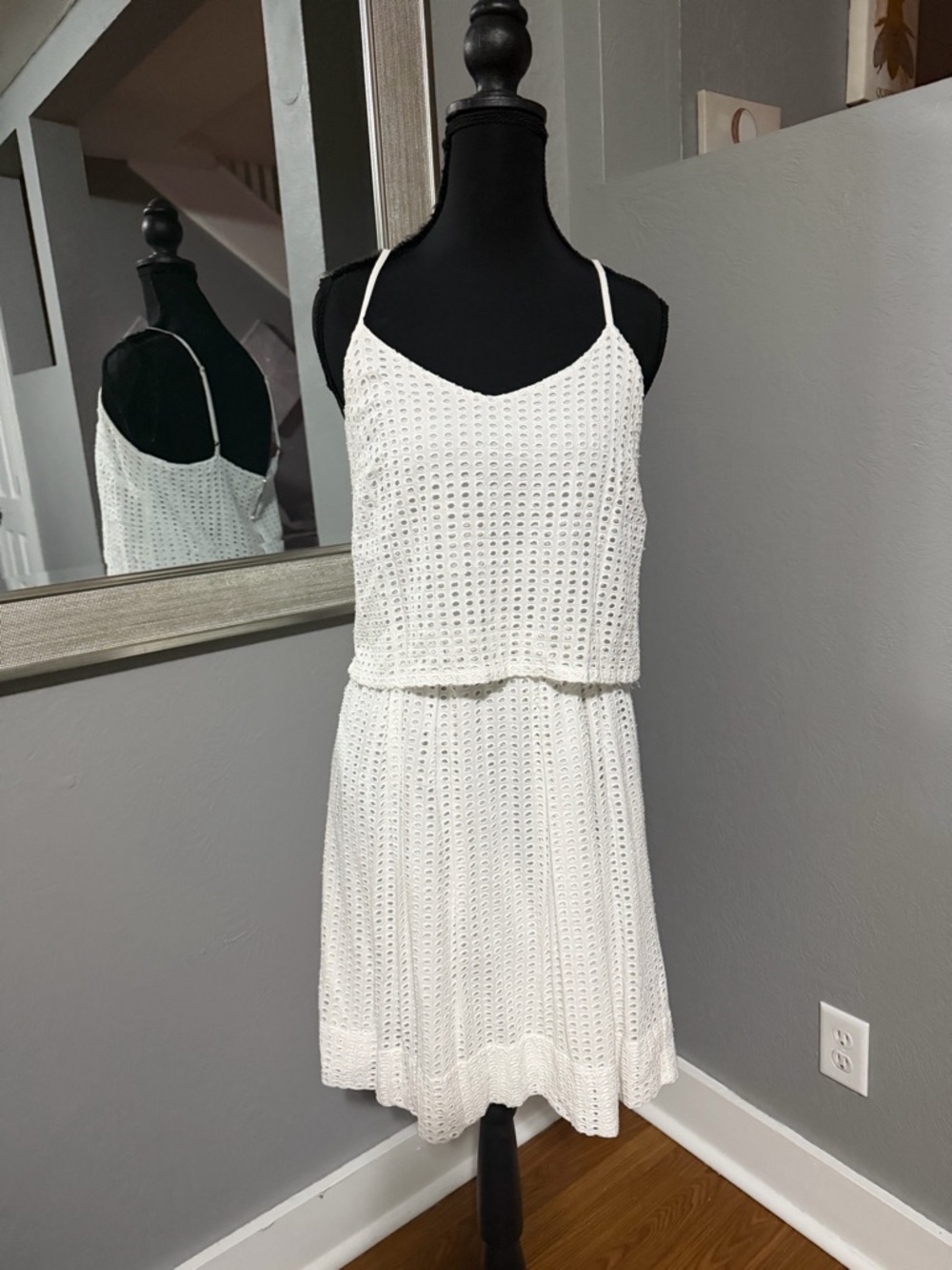 Madewell white eyelet skylight overlay graduation dress size 6 - Picture 2 of 8